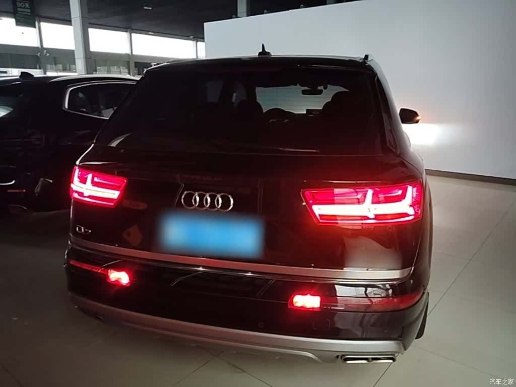 Audi Q7, 2018 6