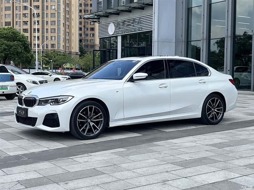 BMW 3 Series, 2021 1