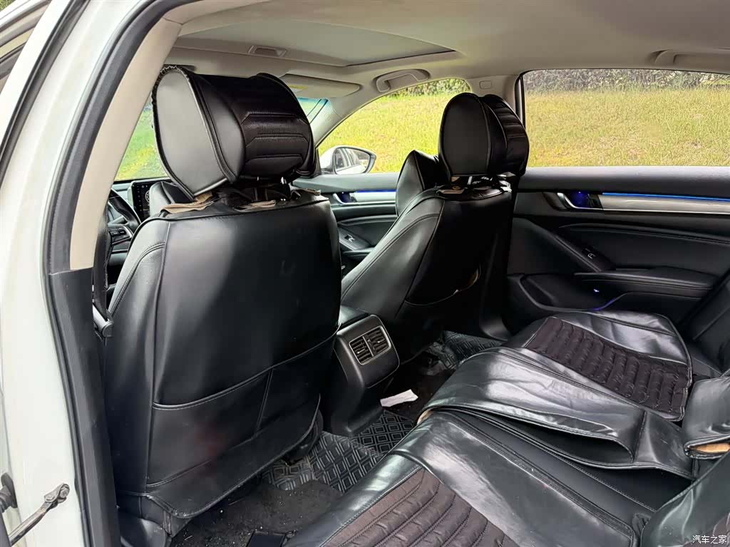 Honda Accord, 2018 11