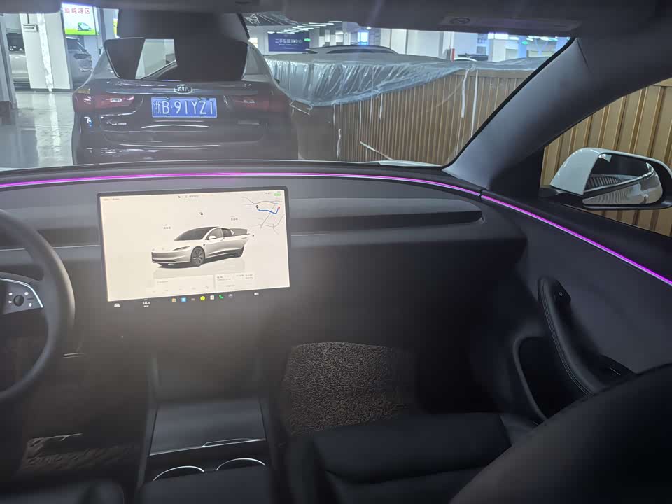 Tesla Model 3 Tesla Model 3
