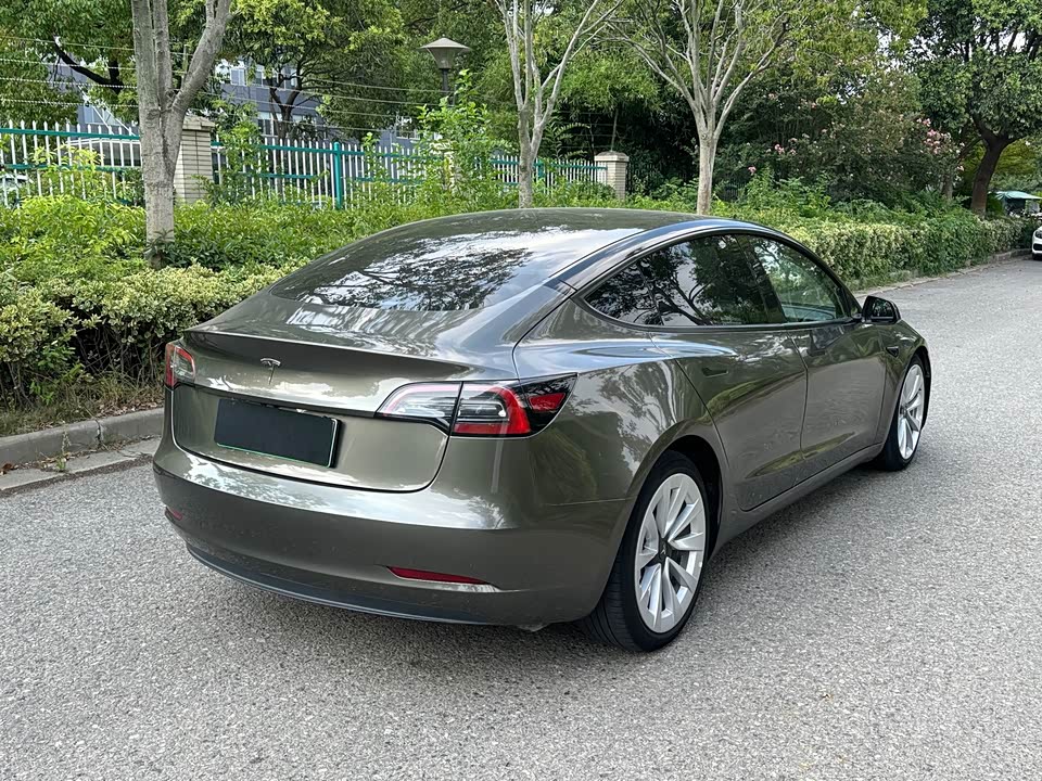 Tesla Model 3 Tesla Model 3