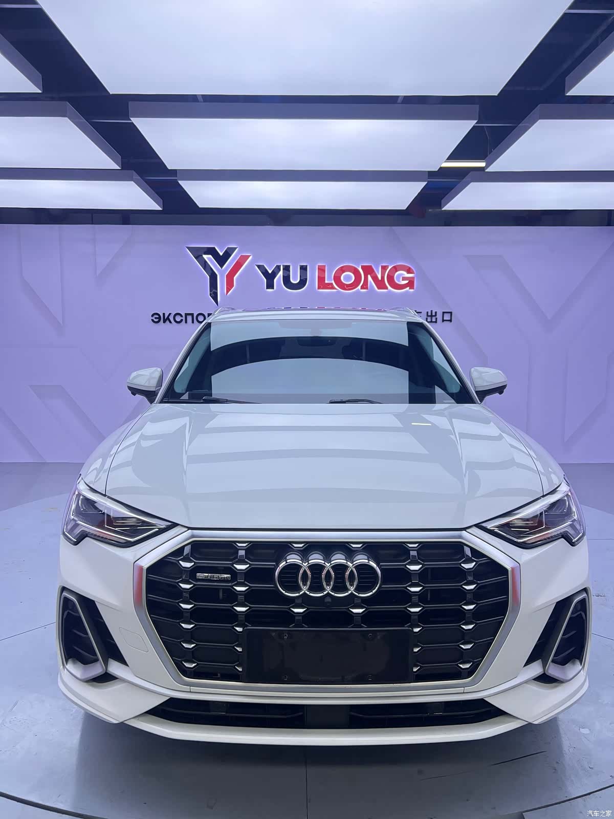Audi Q3, 2022 1