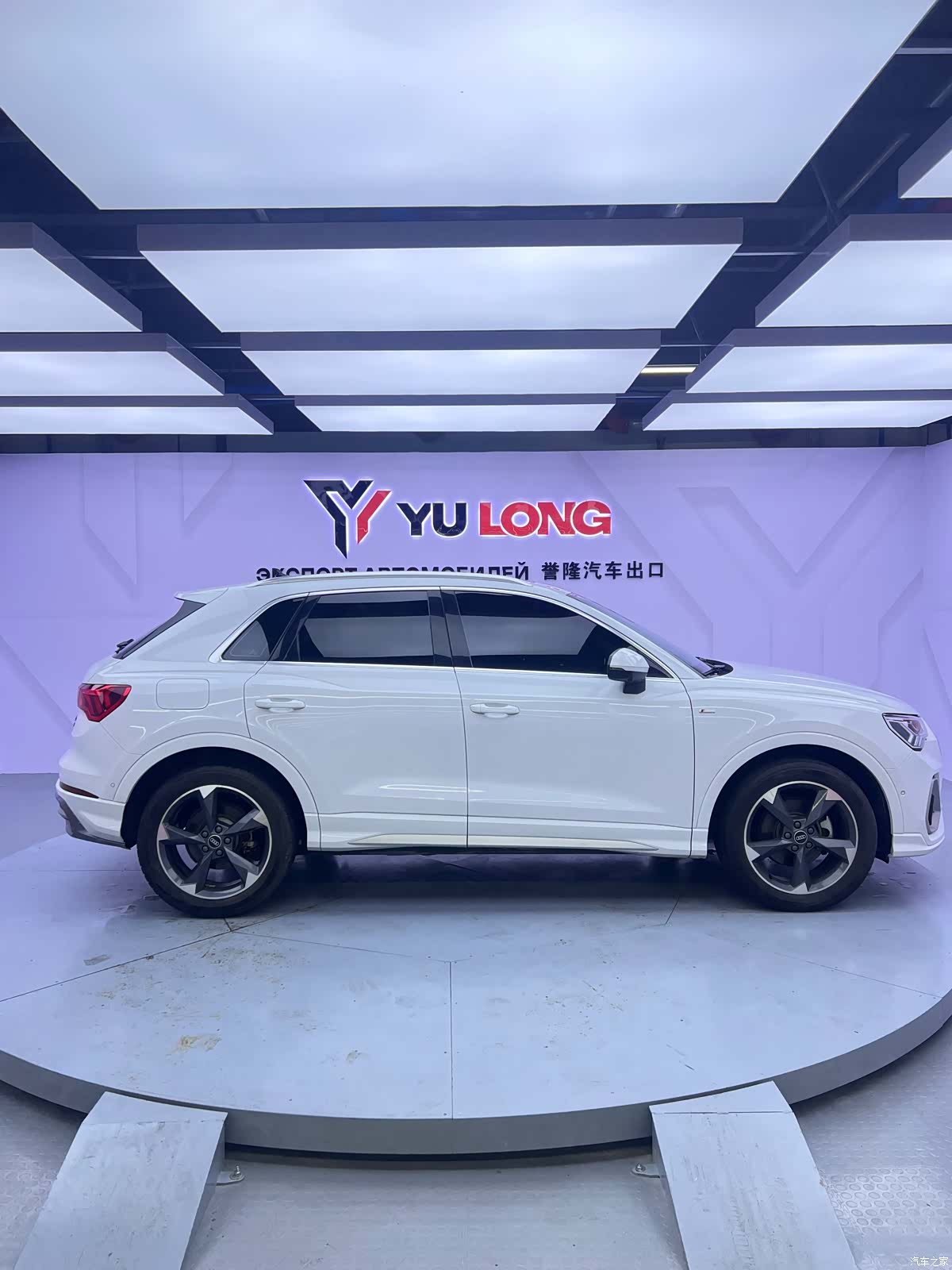 Audi Q3, 2022 7