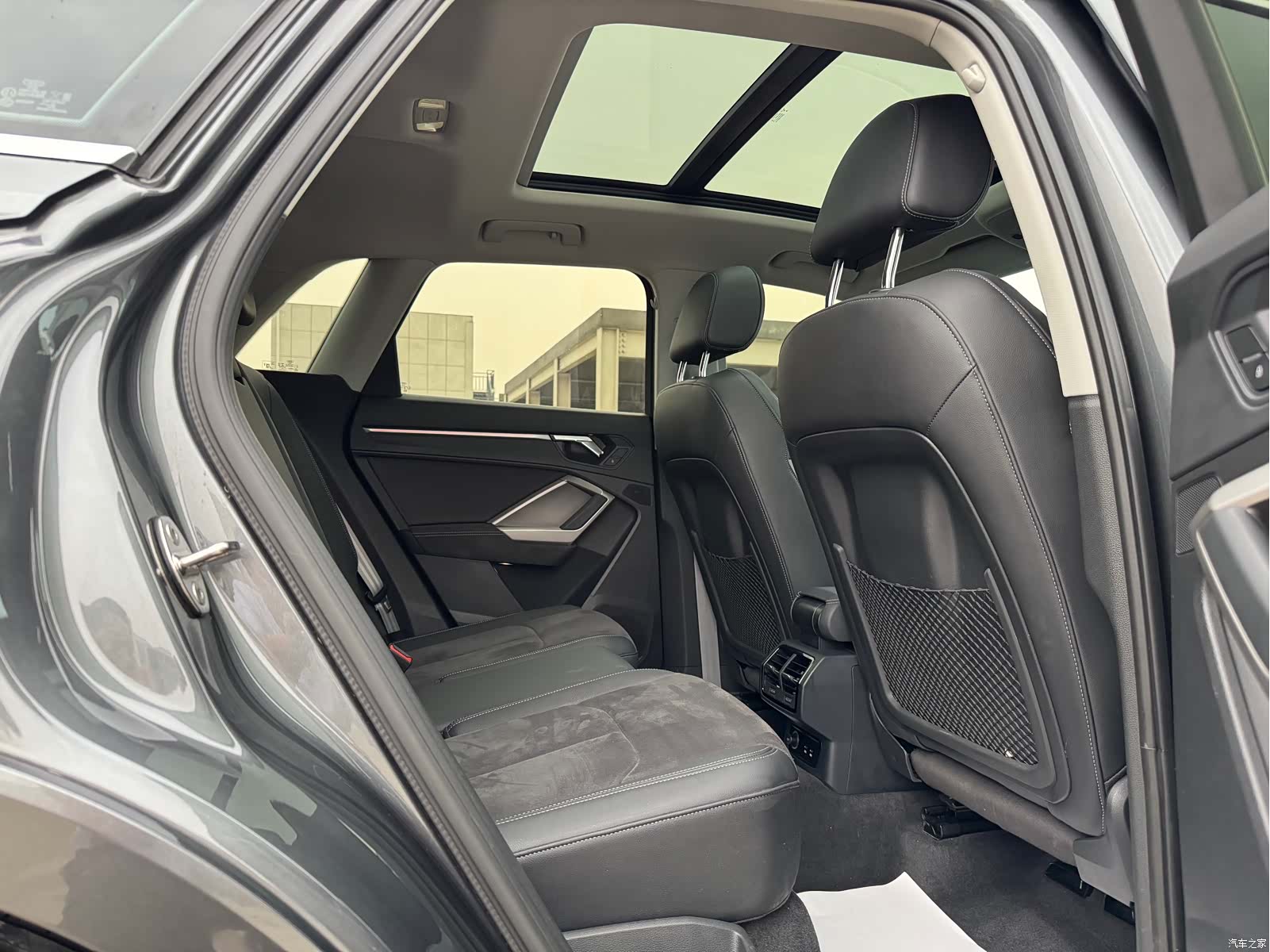 Audi Q3, 2022 24