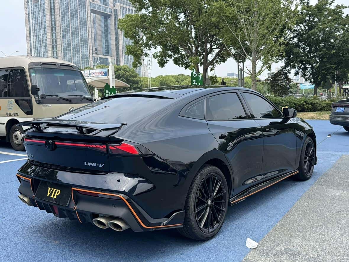 Changan UNI-V, 2023 4