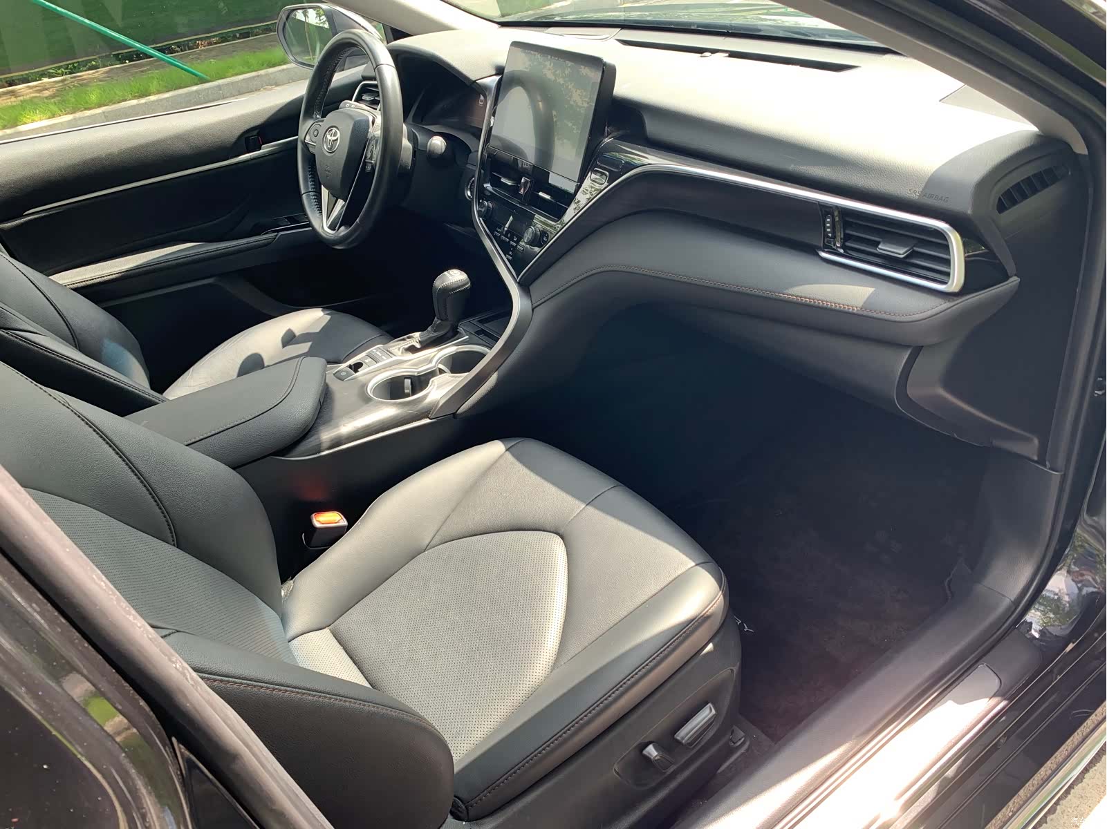 Toyota Camry, 2023 21