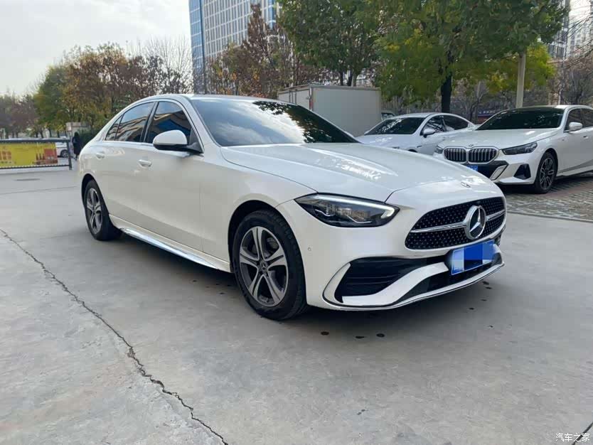 Mercedes-Benz C-Class, 2022 3