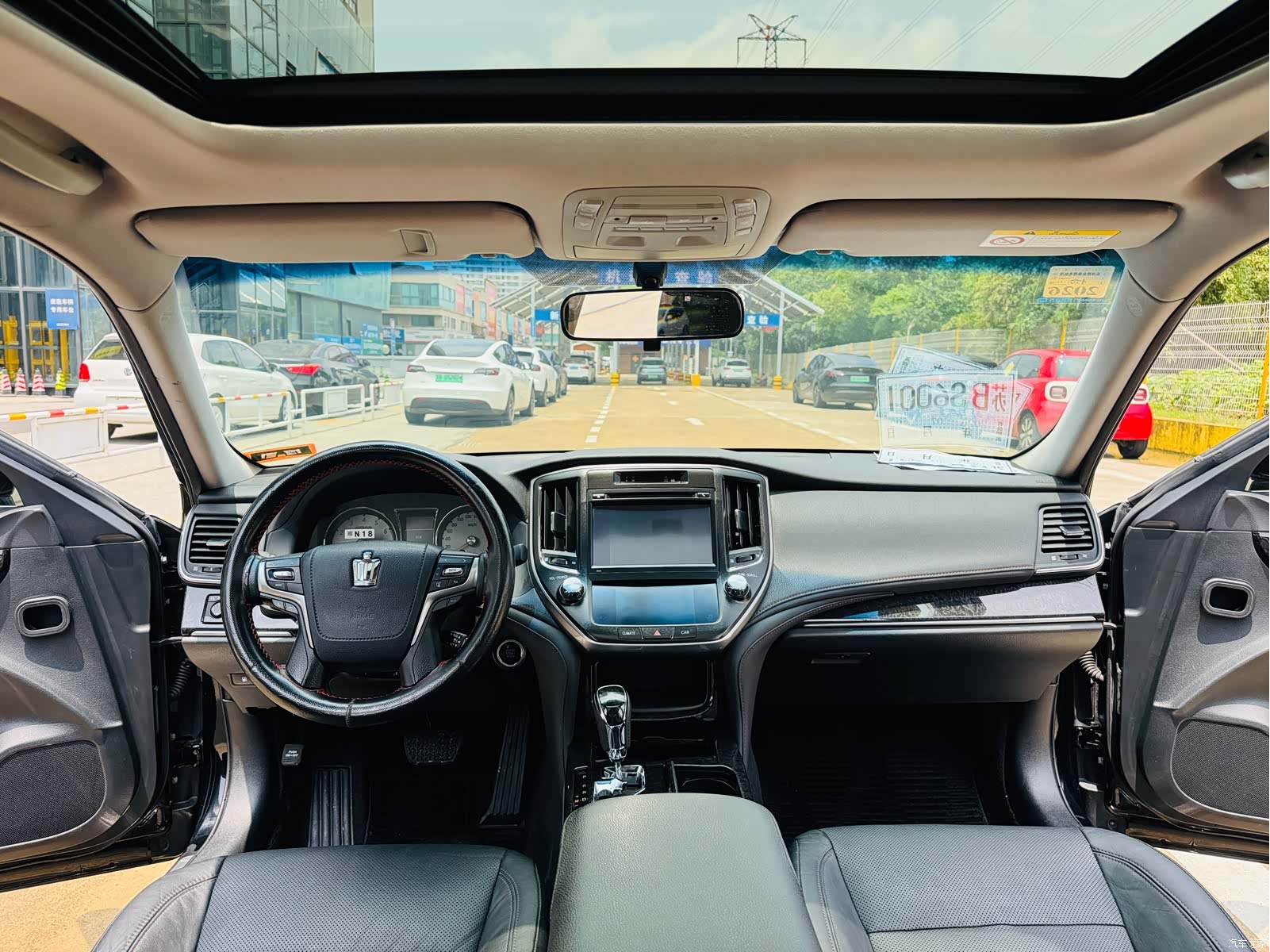 Toyota Crown, 2018 6