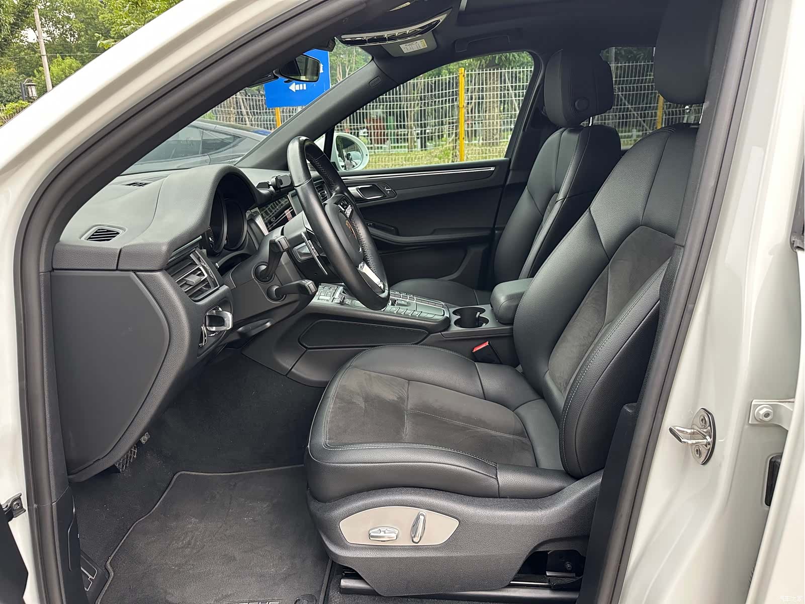 Porsche Macan, 2021 4