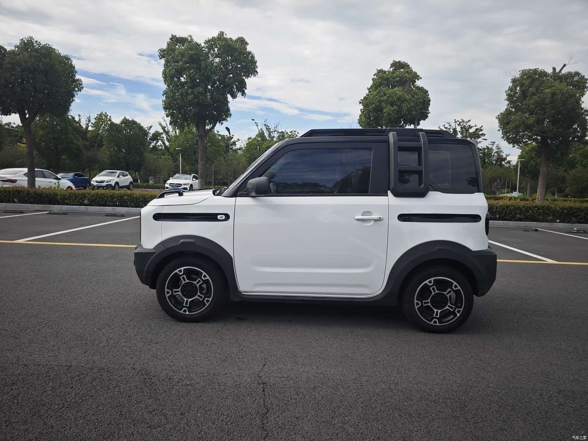 Geely Panda, 2025 4