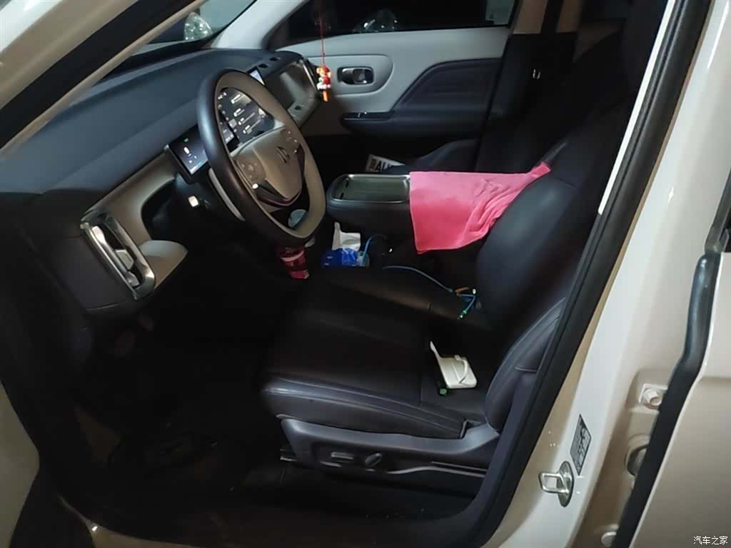 Leapmotor B10, 2025 15