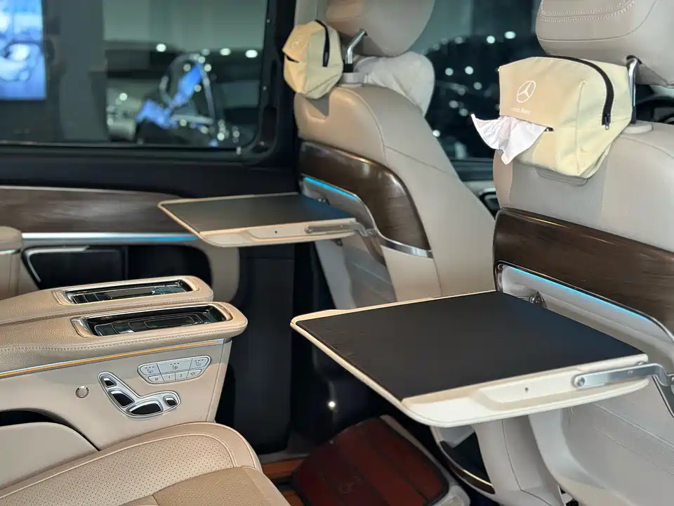 Mercedes-Benz V-class Mercedes-Benz V-class