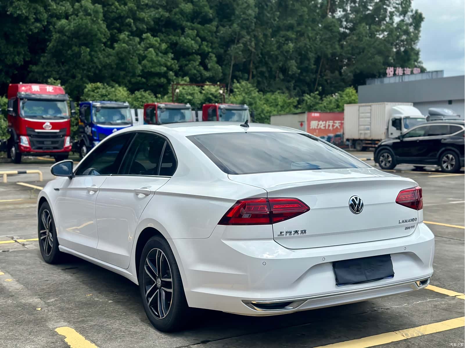 Volkswagen Lamando, 2018 9