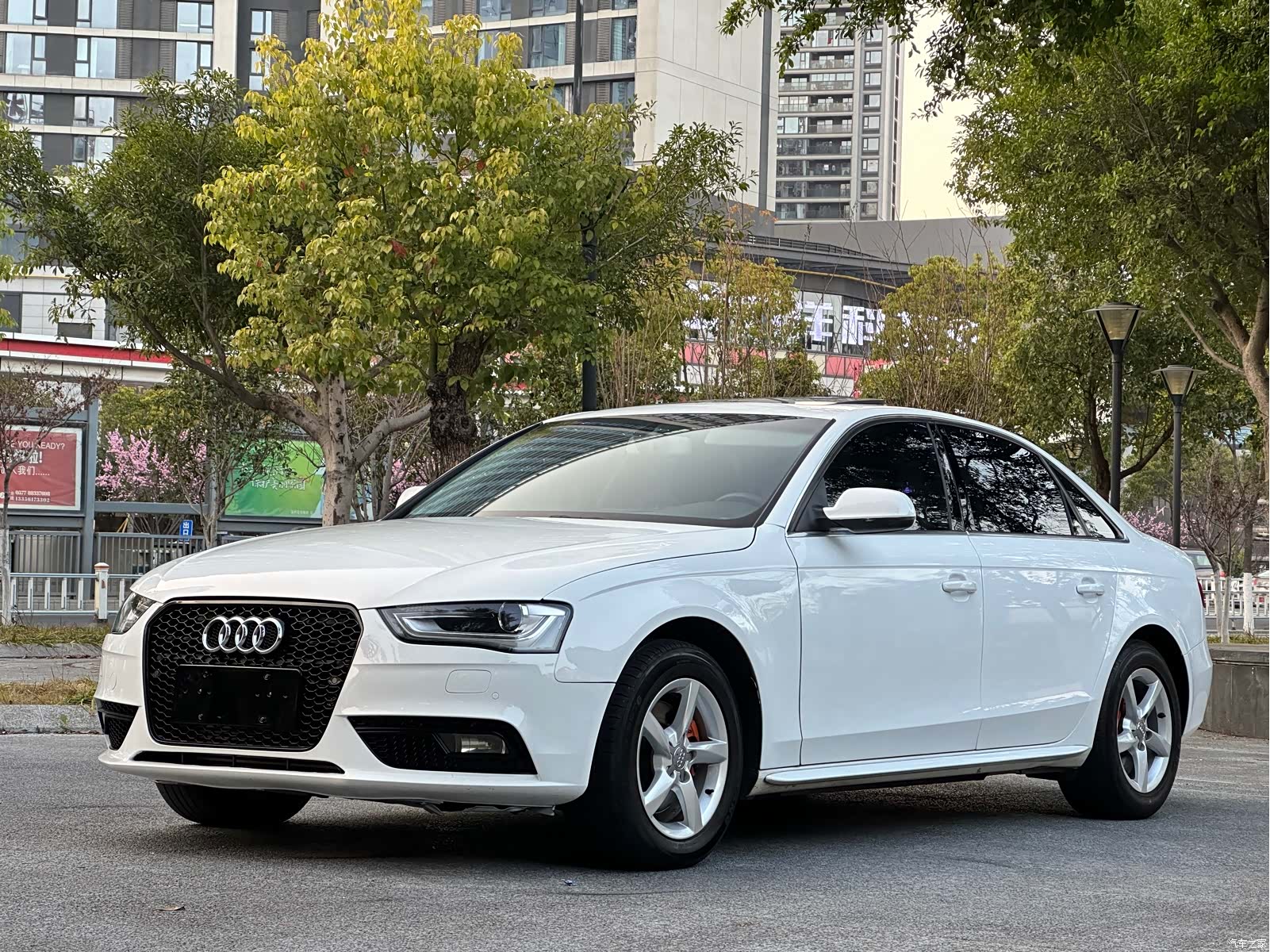 Audi A4L, 2016 3