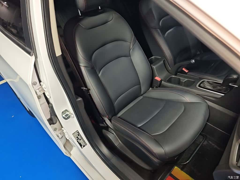 Chevrolet 320, 2019 25