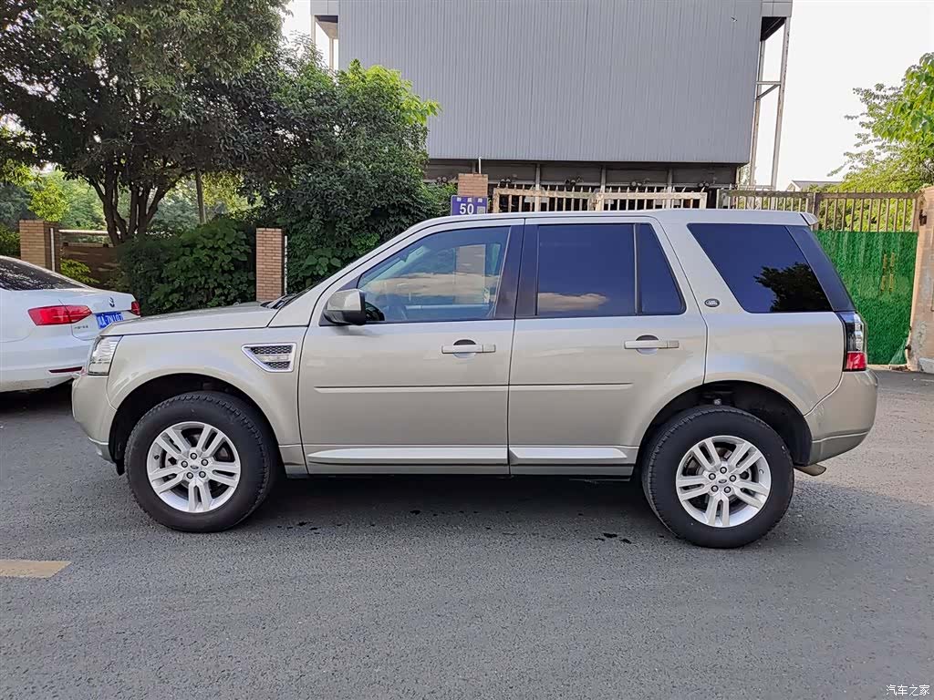 Land Rover SD4, 2014 3