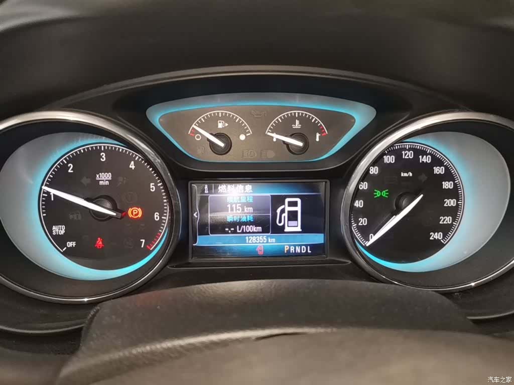 Buick Envision Plus, 2016 12
