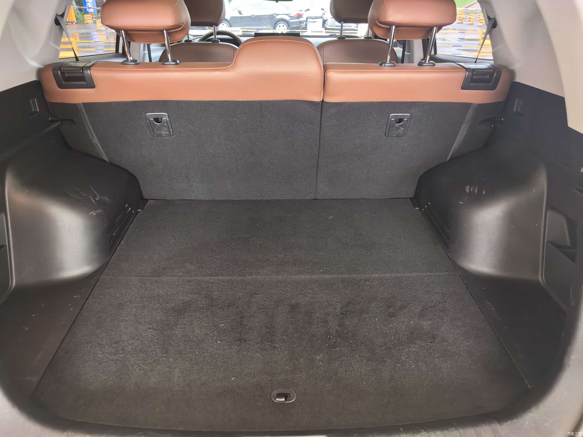 Geely X6, 2022 16