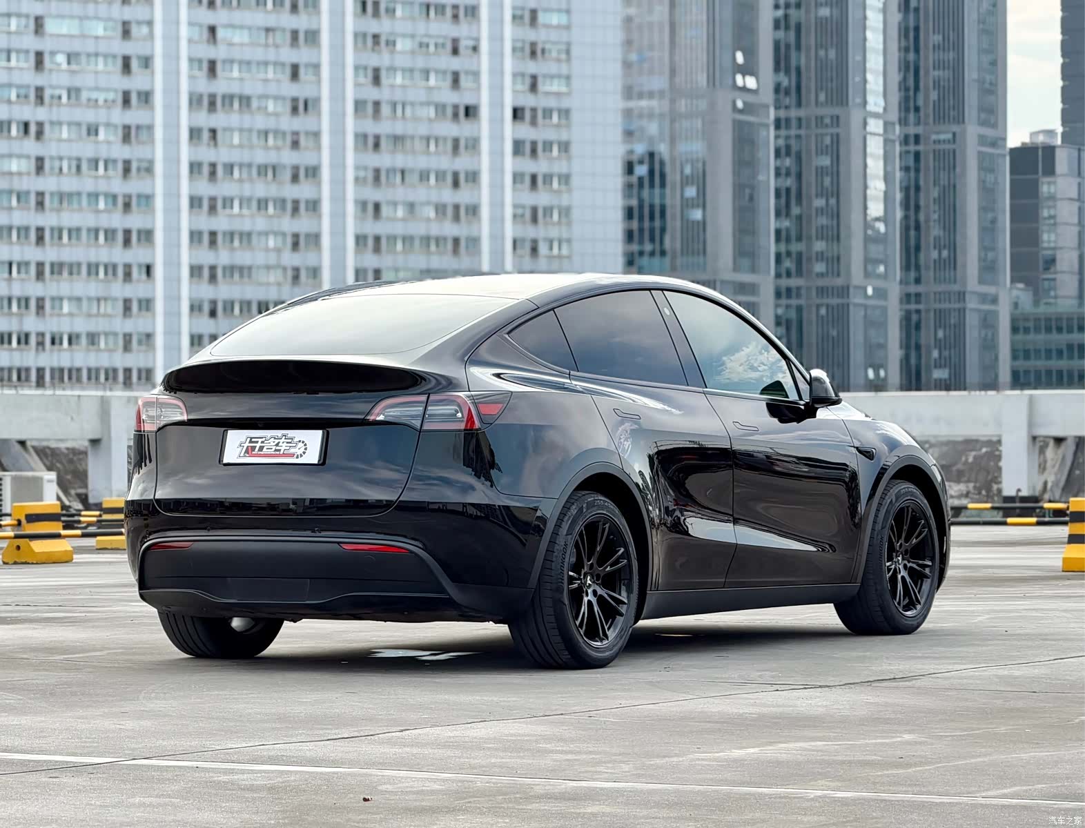 Tesla Model Y, 2021 6