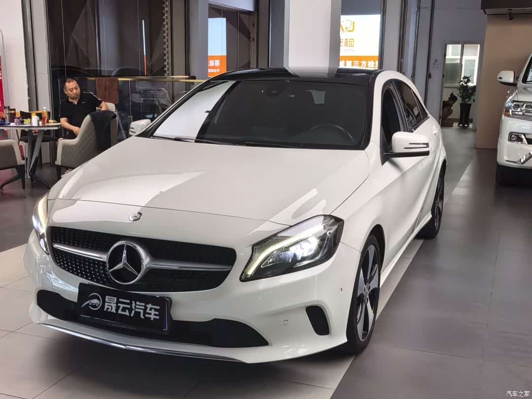 Mercedes-Benz A-Class, 2016 1