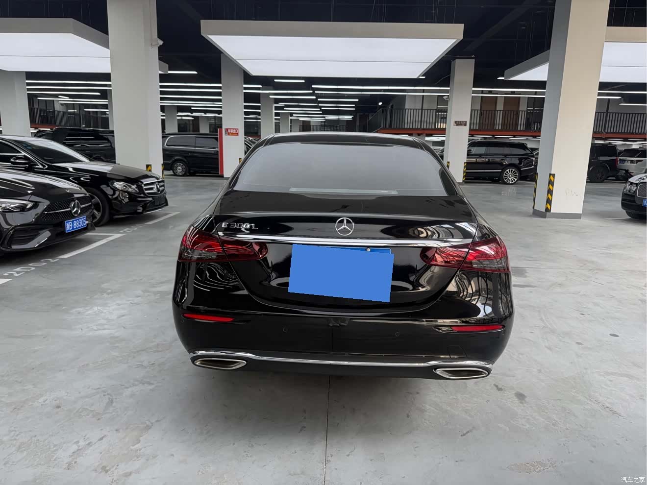 Mercedes-Benz E-Class, 2023 14