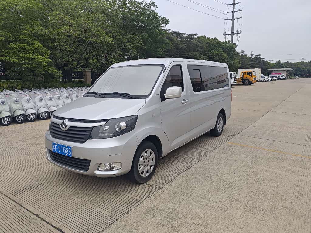Changan M90