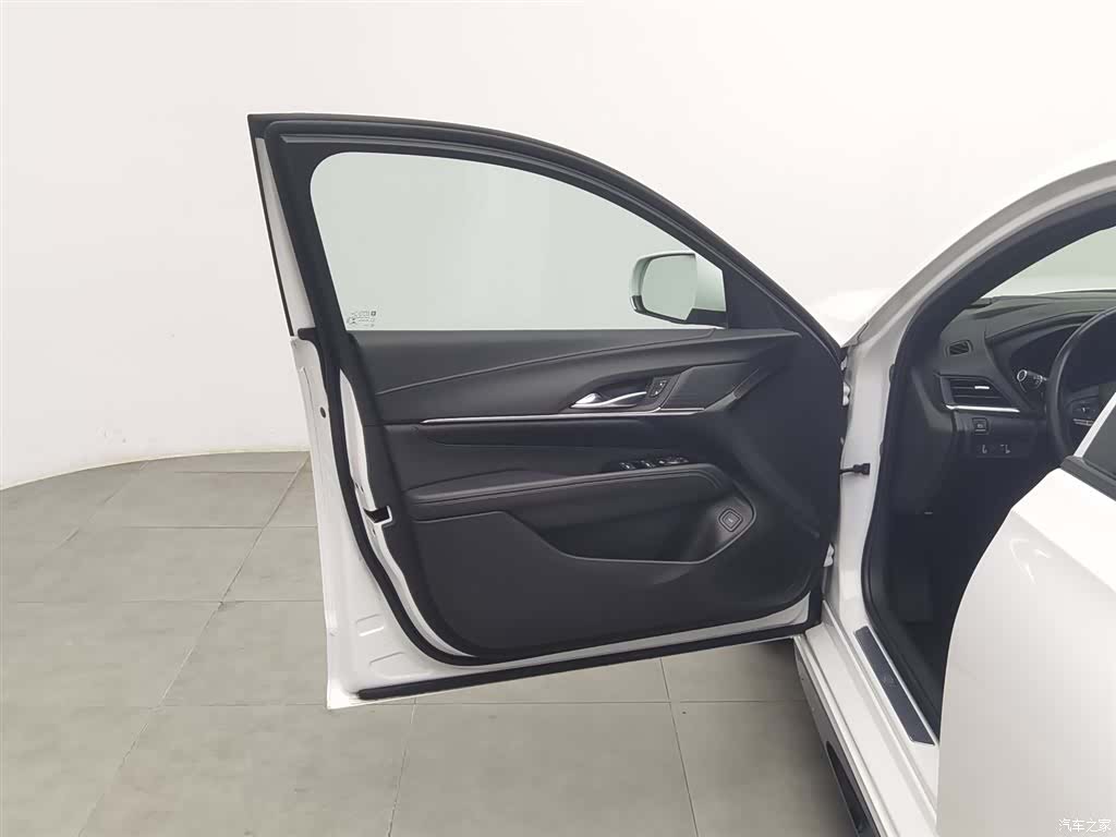 Cadillac CT4, 2020 8