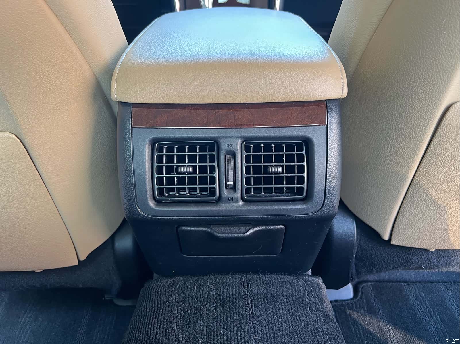 Toyota 2.5S, 2016 12
