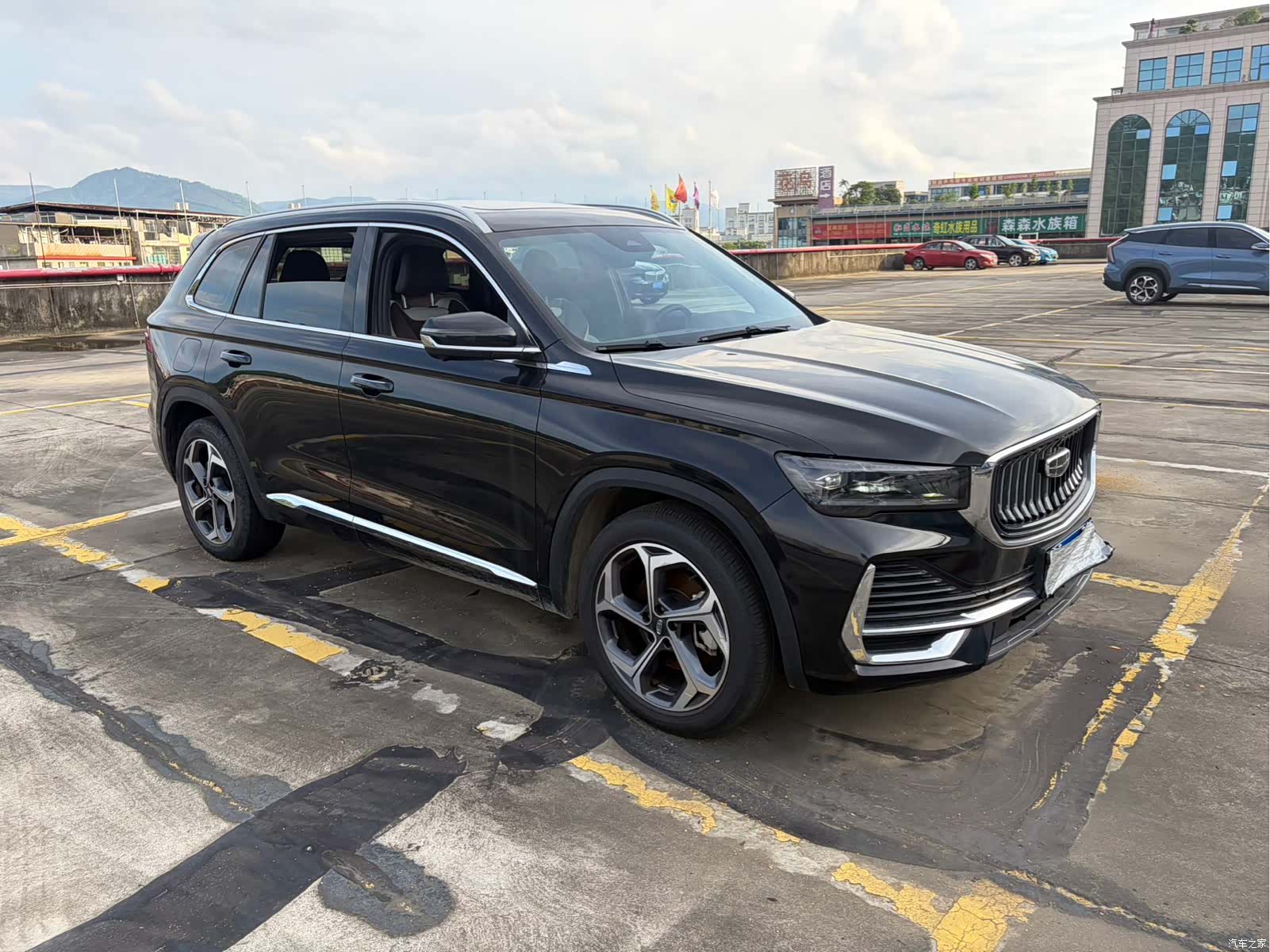 Geely Xingyue L, 2023 3