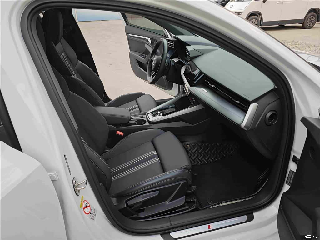 Audi A3, 2024 10
