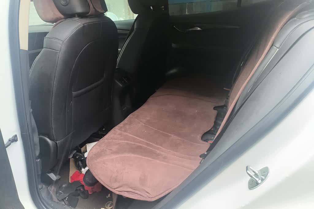 Buick Envision, 2024 11