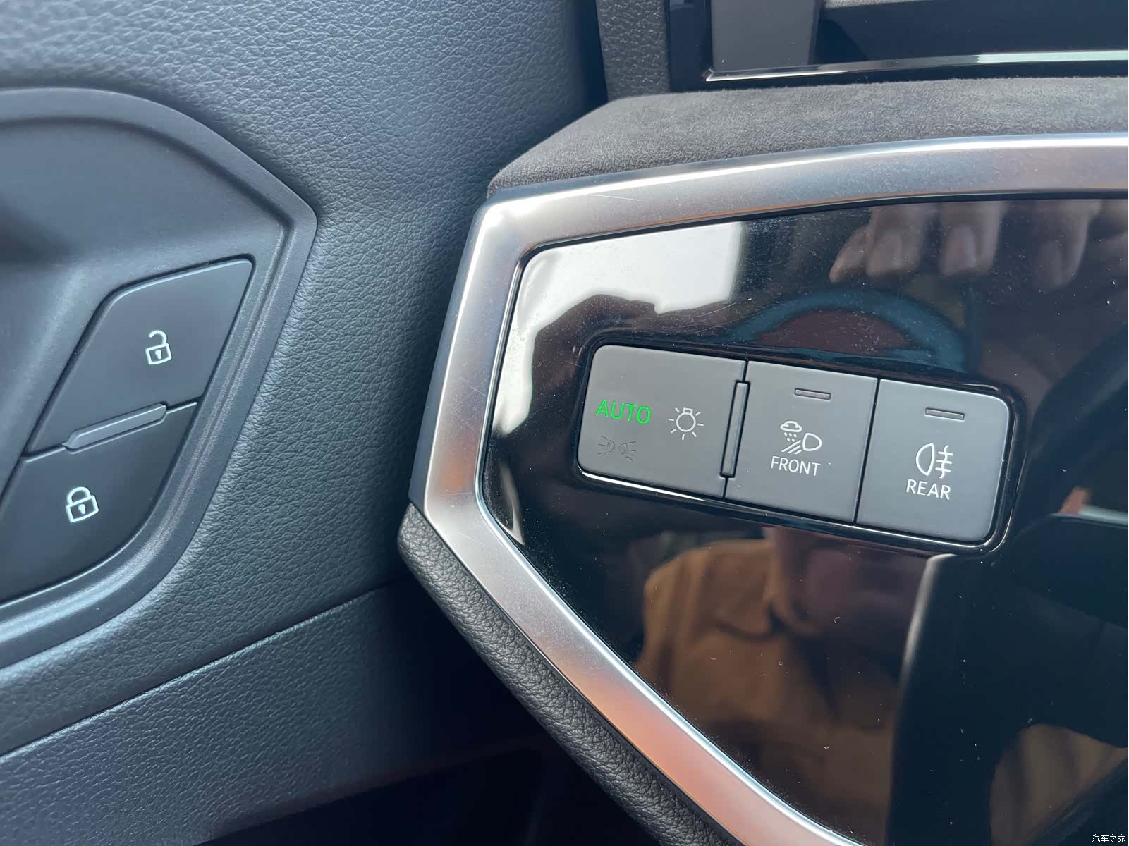 Audi Q3, 2019 14