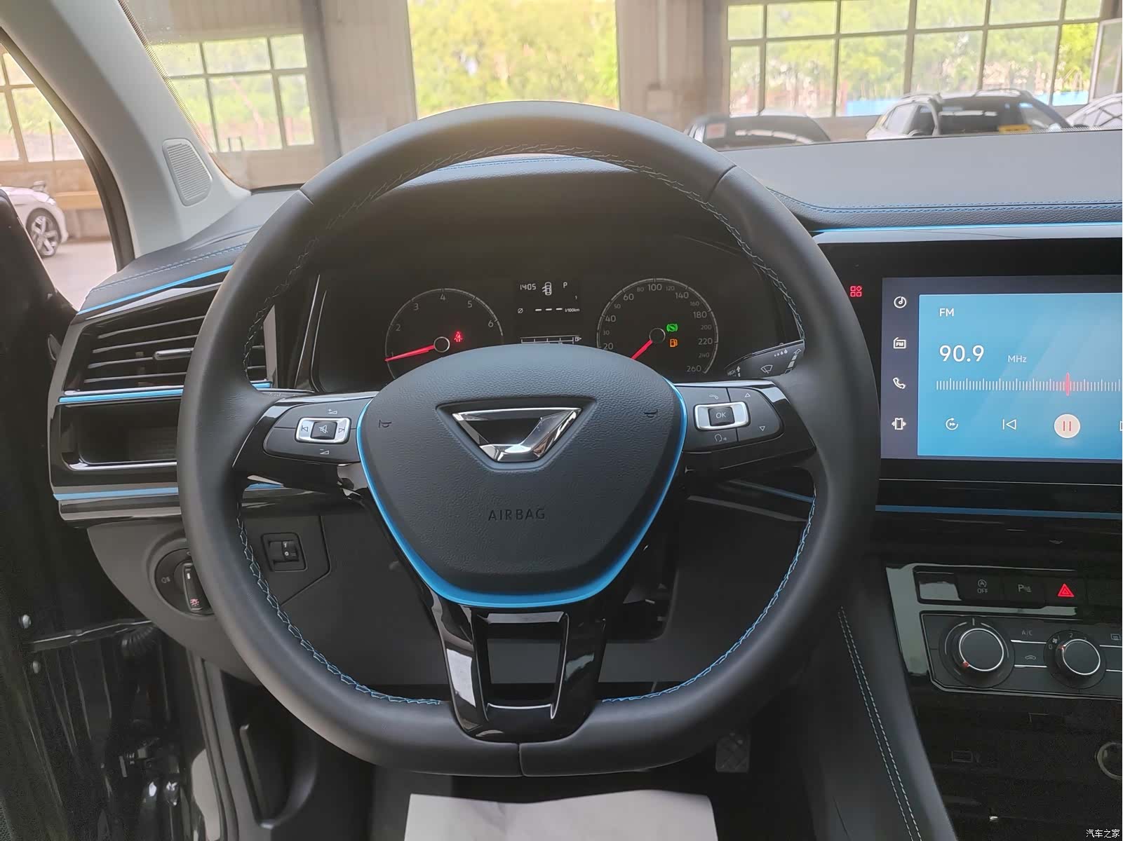Volkswagen VS5, 2023 17