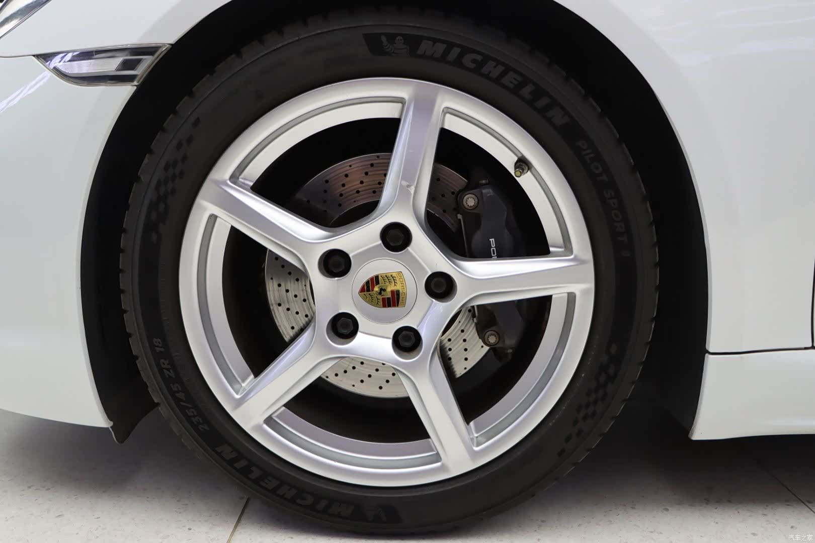 Porsche Boxster, 2018 19