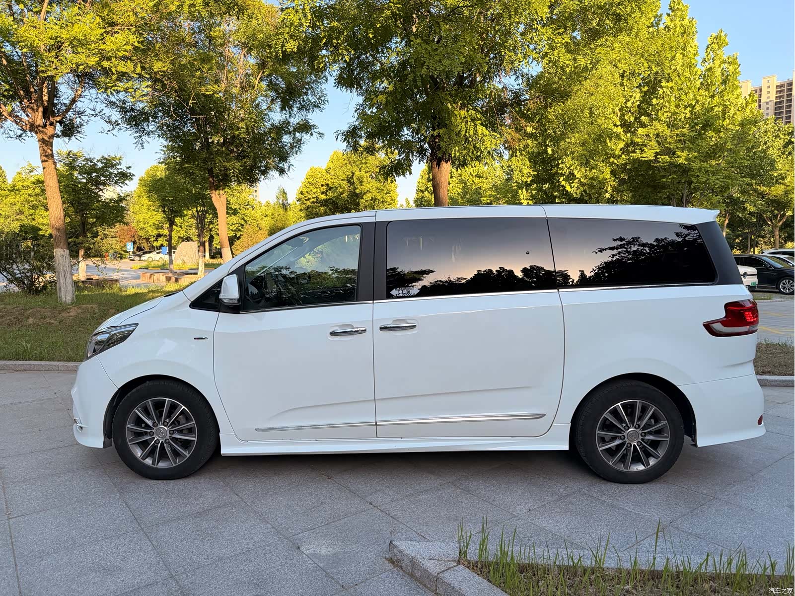 Maxus G10, 2017 11