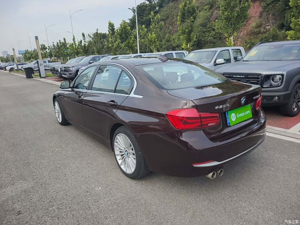 BMW 3 Series, 2018 все фото
