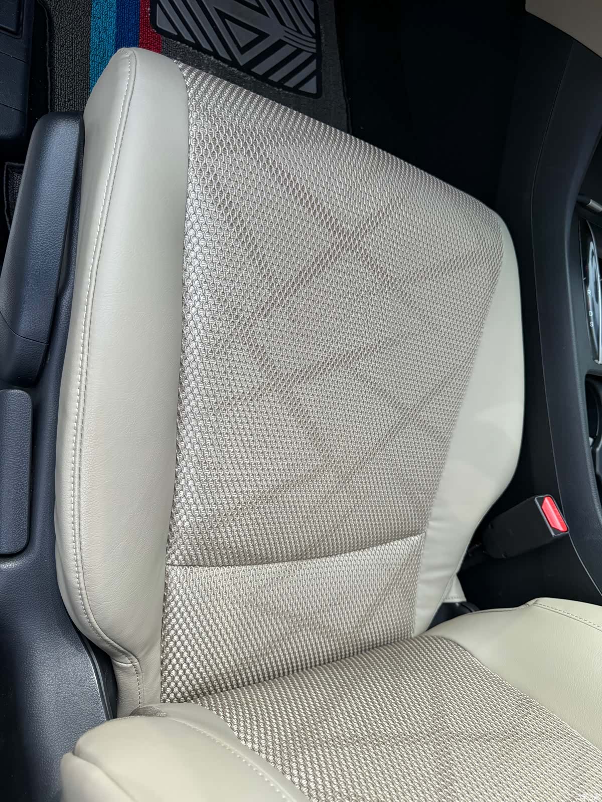 Honda Jade, 2013 23