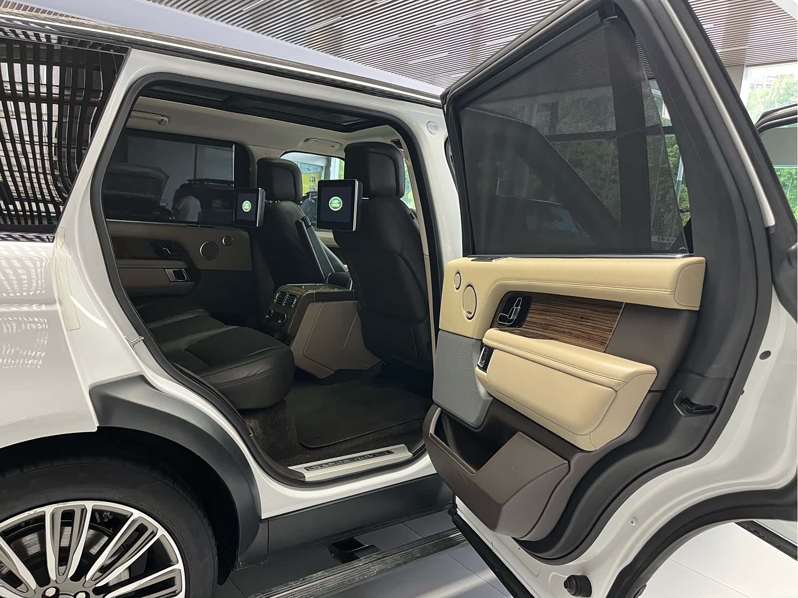 Land Rover Range Rover, 2019 14
