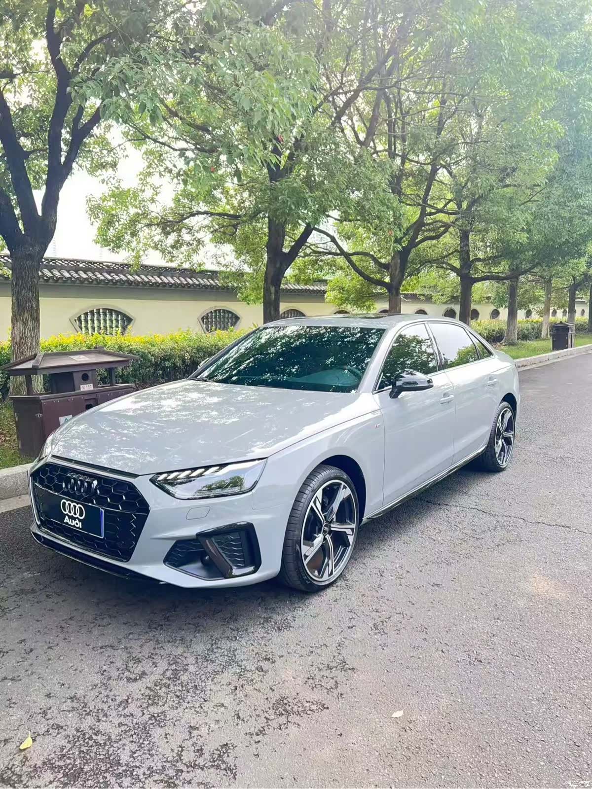 Audi A4L, 2025 3