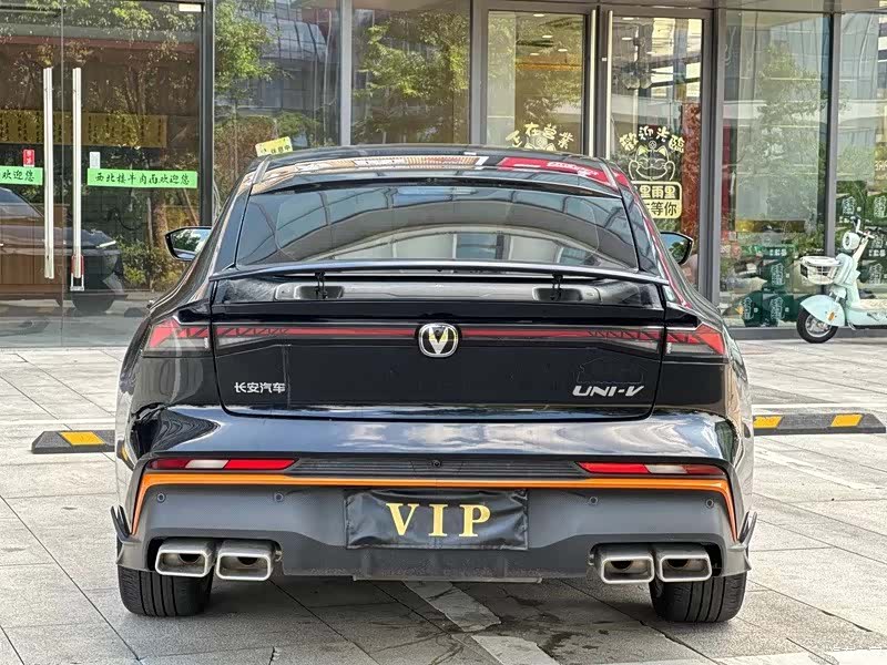 Changan UNI-V, 2025 10