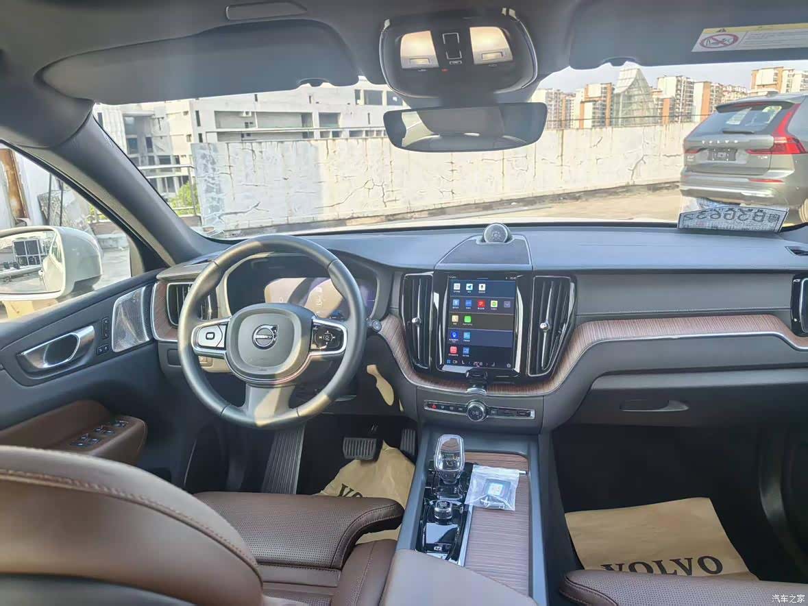 Volvo XC60, 2024 10