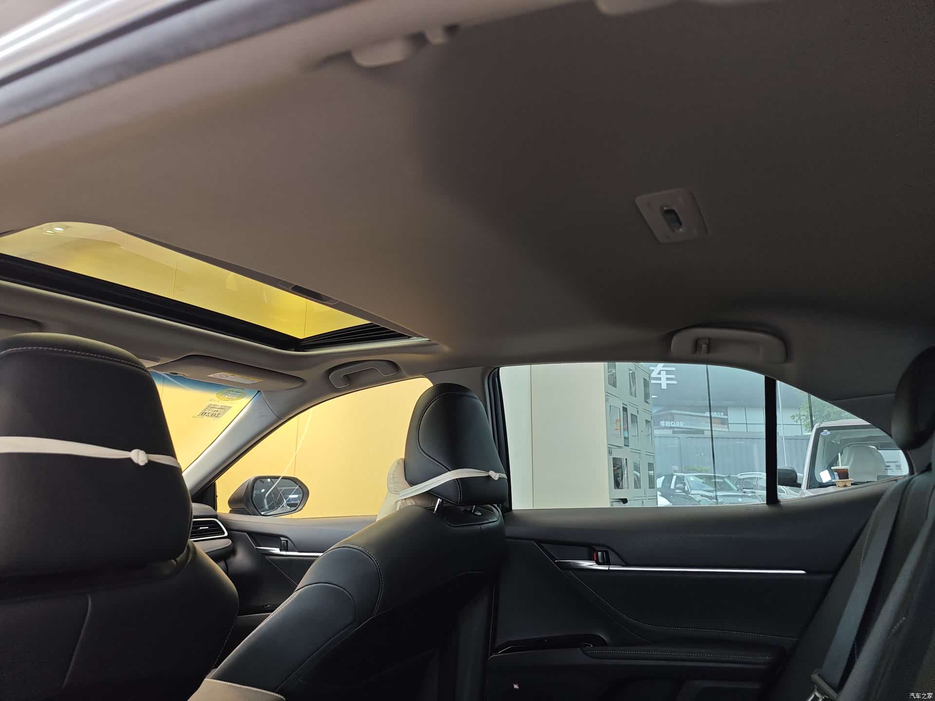 Toyota Camry, 2018 26