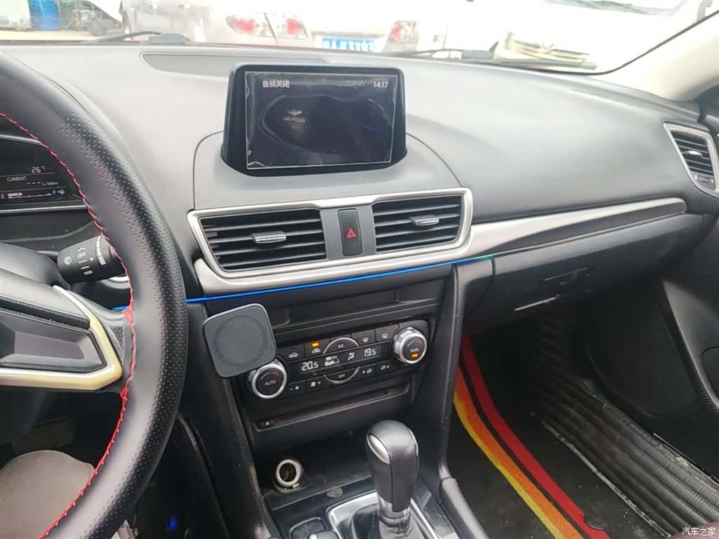 Mazda Mazda3, 2017 6
