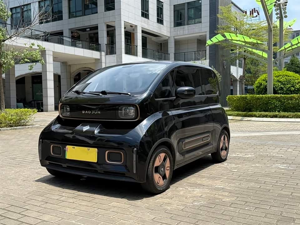 Baoding KiWi EV
