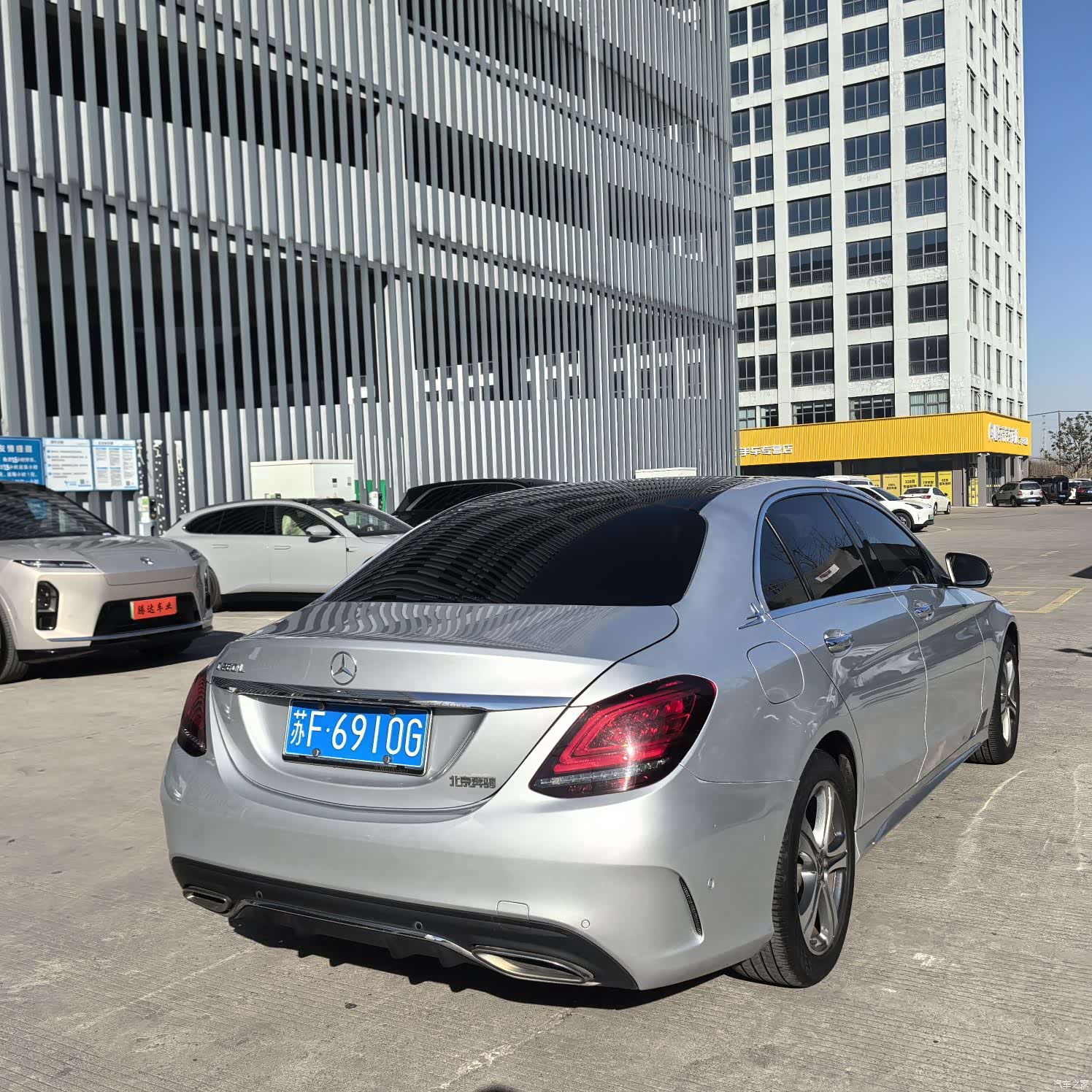 Mercedes-Benz C-Class, 2019 4