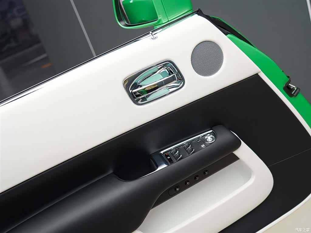 Rolls-Royce Wraith, 2024 7
