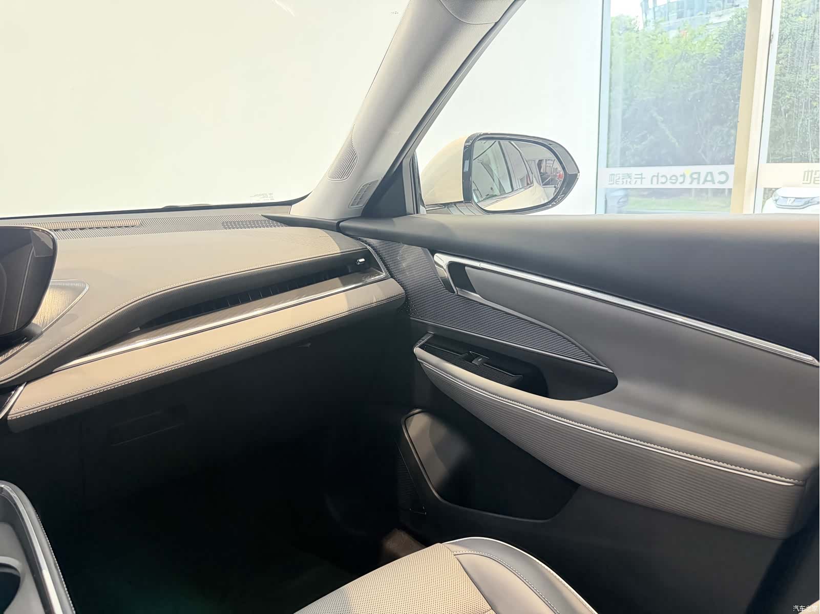 Buick E5, 2025 11