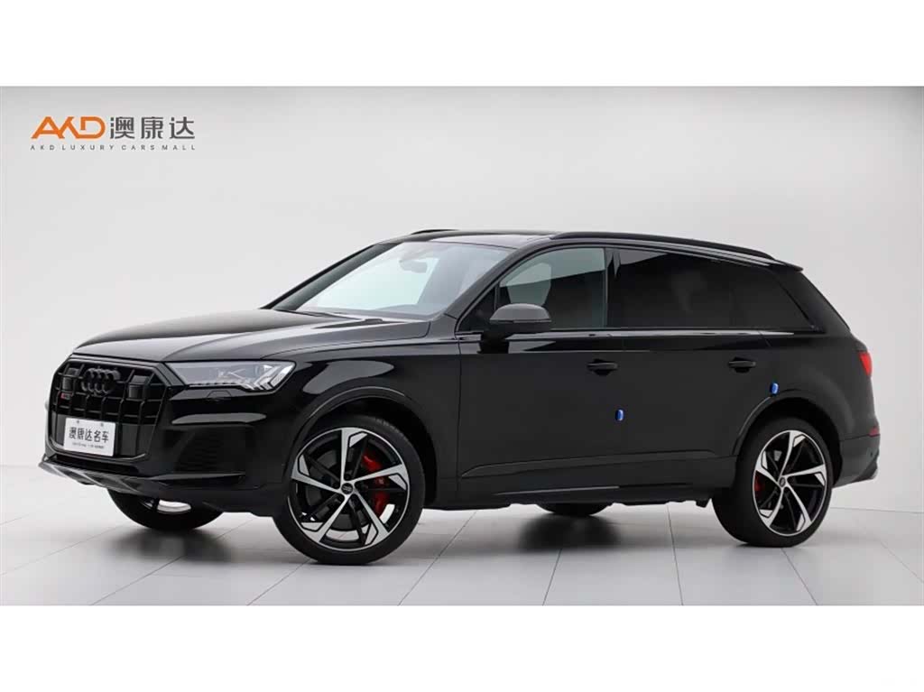 Audi Q7, 2024 1