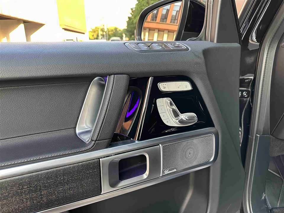 Mercedes-Benz G-class Mercedes-Benz G-class