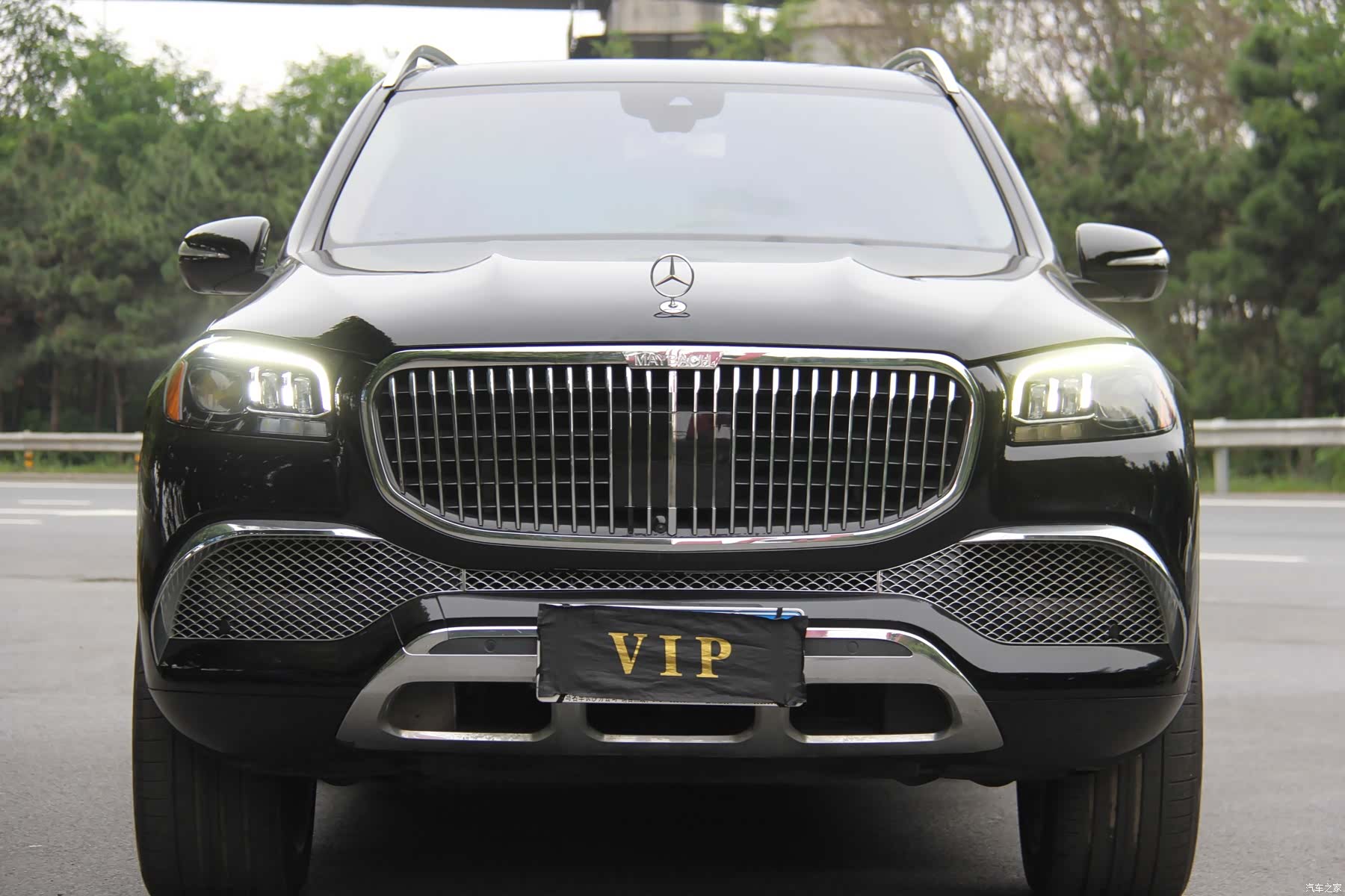 Mercedes-Benz GLS, 2020 1